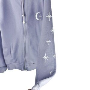 VIVRE LA VIE Women’s Lavender Zip Hoodie w Positive Message and Stars on Arm XS
